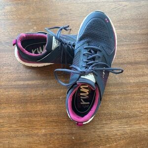 Ryka Women's Athletic Shoes in Navy and Pink